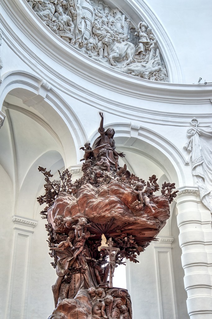 HDR kerkfotografie bedevaart basilique basilica basiliek Hanswijkbasiliek olv hanswijk La Notre-Dame our lady onze lieve vrouw rooms katholiek religie religion bedevaartsoord